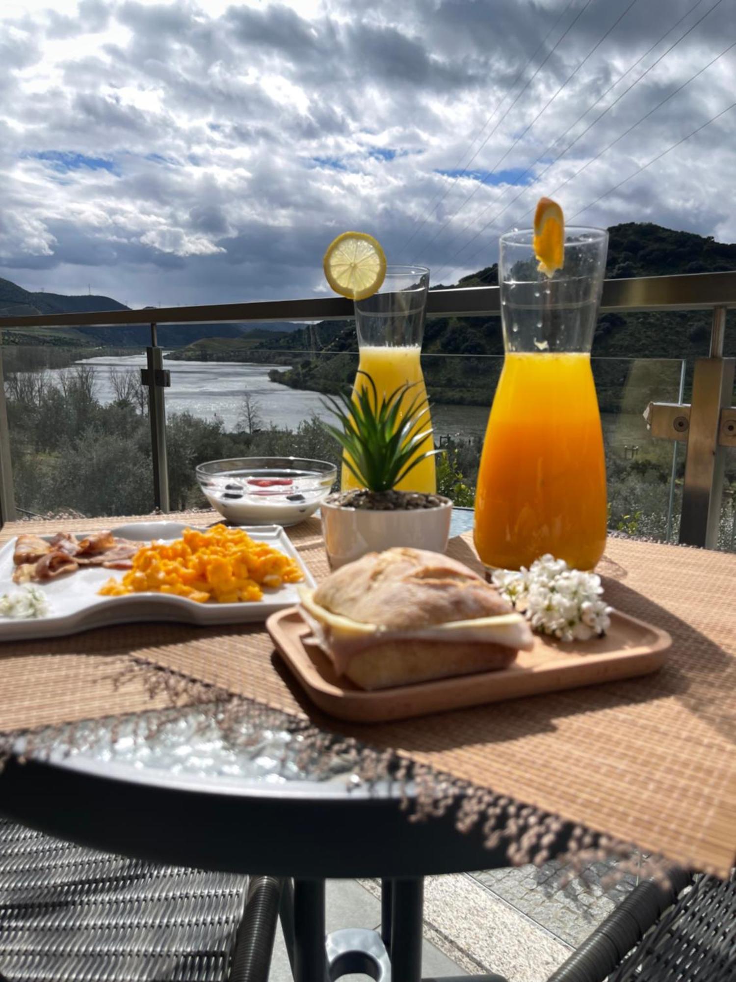 Вилла Douro Visit House Торри-ди-Монкорву Экстерьер фото